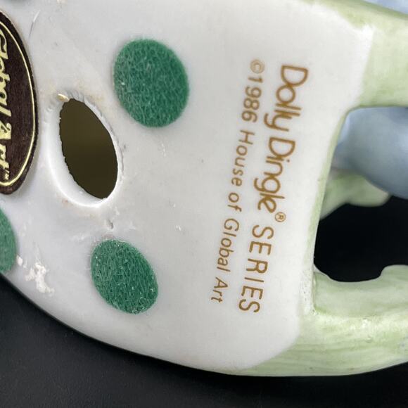 House of Global Art Figurines Dolly Dingle & Billy Bumps Christmas Rocking Chair - Picture 9 of 11